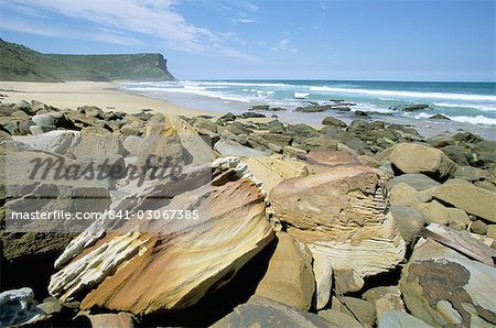 Rochers de grès érodées au lamia plage dans le Parc National Royal, au sud de Sydney, New South Wales, Australie, Pacifique