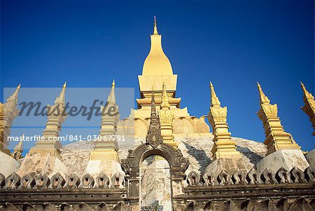 Stupas au Wat That Luang de Vientiane, au Laos, Indochine, Asie du sud-est, Asie