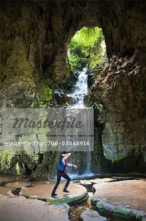 Artificial Waterfall, Parc des Buttes Chaumont, Paris, Ile de France, France