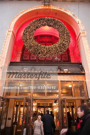 Lord and Taylor Building Decorated for Christmas, Manhattan, New York City, New York, USA