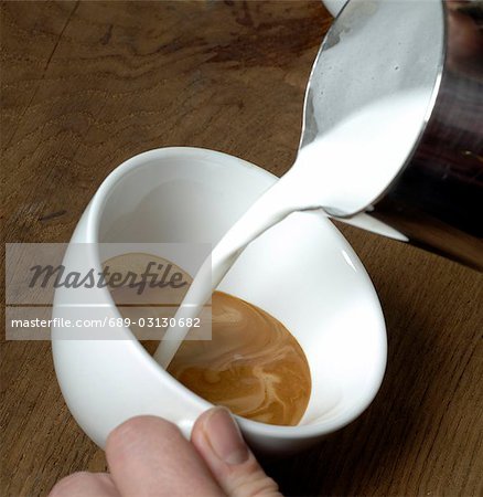 Zubereitung von cappuccino