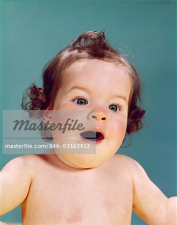 1960s BRUNETTE BABY HEAD SHOULDERS MOUTH OPEN FACIAL EXPRESSION OF WONDER
