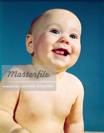 1960s BABY BALD SMILING PORTRAIT EAGER HAPPY FACIAL EXPRESSION