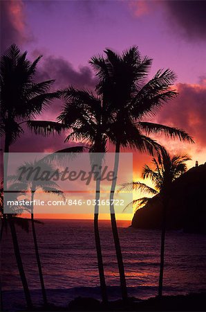 HAWAIIAN SUNRISE WITH MAKAPUU POINT LIGHTHOUSE HAWAII