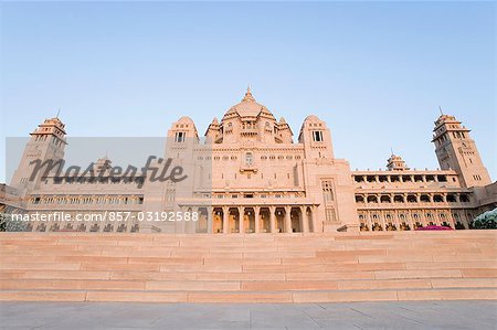 Die Fassade eines Palastes, Umaid Bhawan Palace Jodhpur, Rajasthan, Indien