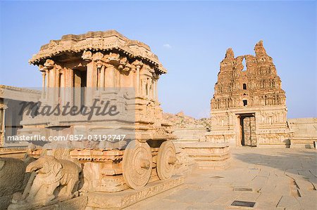 Char de Pierre devant le temple, char de Pierre, Temple Vitthala, Hampi, Karnataka, Inde