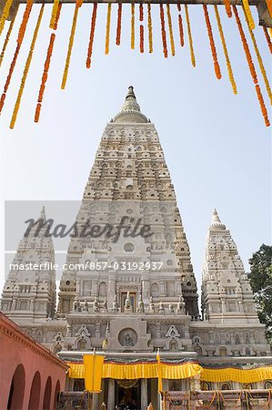 Low angle view of a temple, Mahabodhi Temple, Bodhgaya, Gaya, Bihar, India