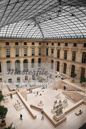 Le Musée du Louvre, Paris, Ile de France France