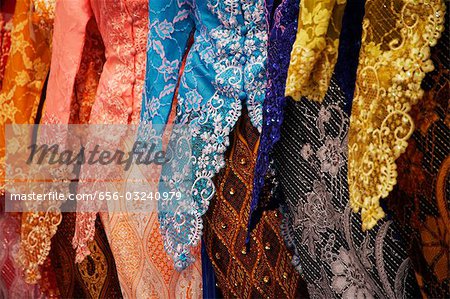 Gros plan d'un kebaya baju, des costumes traditionnels malais pour femme.