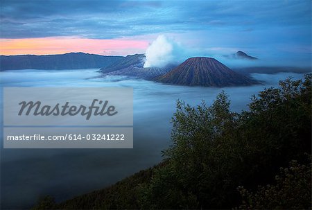 Mont bromo volcan de java en Indonésie