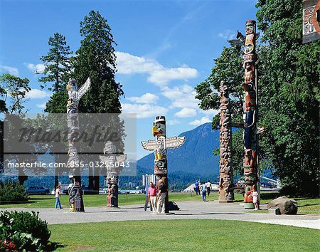 Totem Poles, Stanley Park, Vancouver, Canada