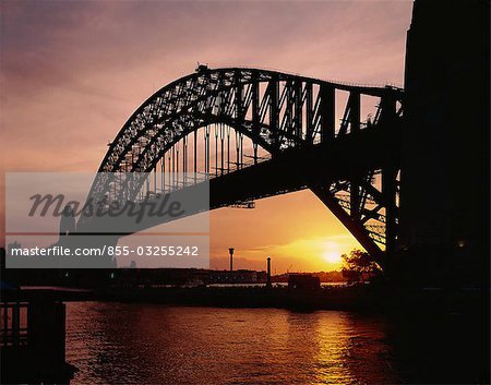 Sydney harbour bridge at dusk, Sydney, Australia