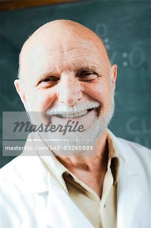 Professeur de sciences mâle