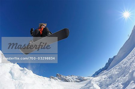 Adolescent, snowboard, Zugspitze, Bavière, Allemagne