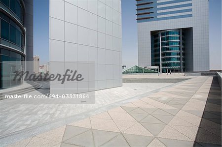 Détail d'architecture Plaza Emirates Towers sur Sheikh Zayed Road, Dubaï, Émirats Arabes Unis,