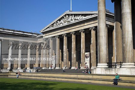 La Cour avant du British Museum. Le Musée a été fondé en 1753 provient de la collection privée de Sir Hans Sloane.