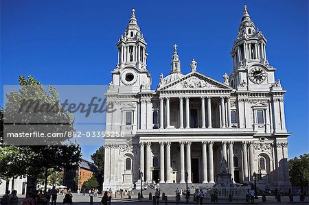The West front of St Paul's Cathedral. The West front of St Paul's Cathedral.