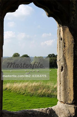 Shrewsbury Shropshire, Angleterre. Vue sur la campagne du Shropshire rustique des ruines de Haughmond Abbey, un 12ème siècle Augistinian abbaye près de Shrewbury.