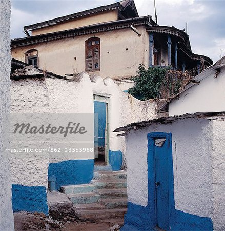 A former governor's house in the medieval walled city of Harar. Once an independent city-state dating back to the early 16th century,Harar was incorporated into the Ethiopian Empire in 1887. It is considered sacred in the Muslim world. Its citizens have their own language,customs and crafts.