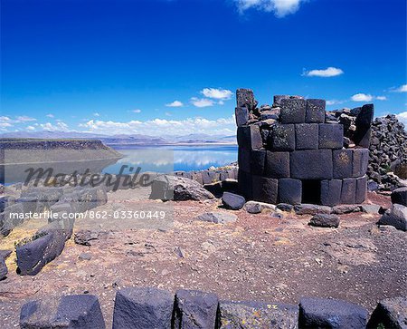Inca burial chamber (chullpa). Inca burial chamber (chullpa).