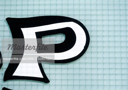 P,text,painted. P,text,painted.