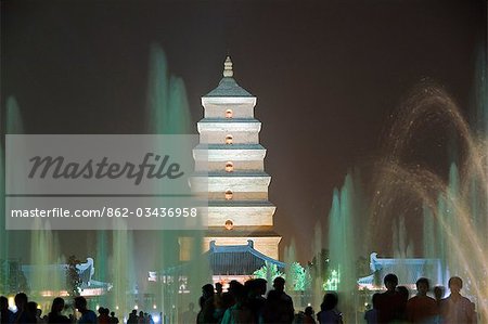 A night time water show at the Big Goose Pagoda Park,built in 652 by Emperor Gaozong,Xian City,Shaanxi Province,China