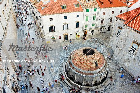 Dubrovnik Unesco World Heritage Old Town Red Tiled Rooftops Onofrio's Fountain 1438 in Placa Pedestrian Promenade