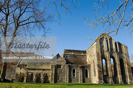 Wales,Denbighshire,Llangollen. The striking remains of Valle Crucis Abbey,a Cistercian monastery founded in 1201 AD and abandoned at the Dissolution of the Monasteries in 1535AD.