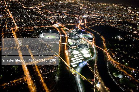 Melbourne Cricket Ground, MCG, Australie. Architectes : Daryl Jackson architectes, HOK Sport, Tompkins Shaw et Evans, Hassell et Cox. Ingénieurs : Ingénieurs : Connell Mott MacDonald et Arup Associates, ACMPN