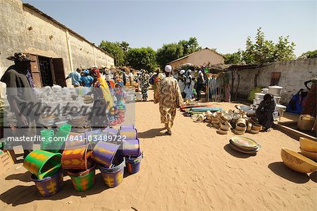Market at Ngueniene, near Mbour, Senegal, West Africa, Africa