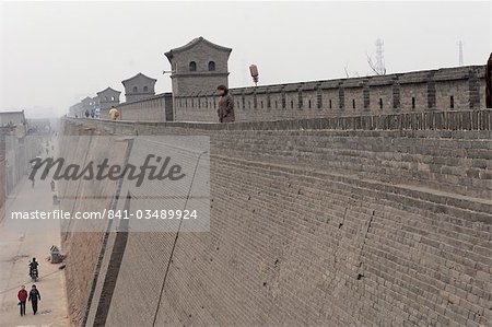 The ancient Pingyao city wall first built about 2700 years ago and expanded in the Ming Dynasty, Pingyao, UNESCO World Heritage Site, Shanxi, China, Asia