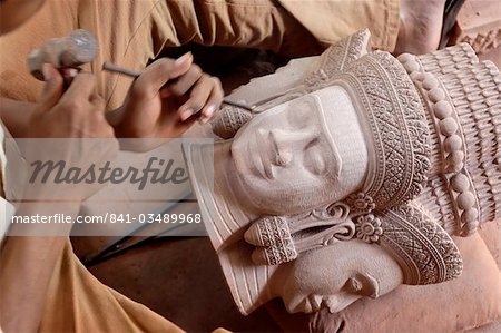 Sandstone and wood carving, Carving Association and Orphan Career Center, Siem Reap, Cambodia, Indochina, Southeast Asia, Asia