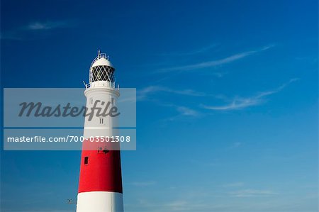 Leuchtturm gegen blauen Himmel, Insel von Portland, England