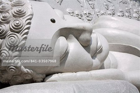 Reclining Buddha at Long Son Pagoda, Nha Trang City, Vietnam, Indochina, Southeast Asia, Asia