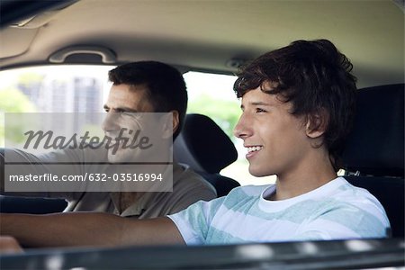 Vater Lehre Sohn zu fahren