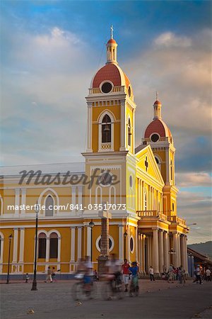 Cathédrale de Grenade, parc Colon (Central Park), Granada, Nicaragua, Amérique centrale