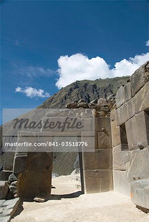 Traditional stone entrance doorway at the Inca ruins of Ollantaytambo, The Sacred Valley, Peru, South America