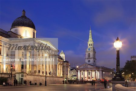 Musée des beaux-arts au crépuscule, Trafalgar Square, Londres, Royaume-Uni, Europe