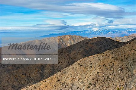 Indio Hügel und kleine San Bernardino Mountains, Joshua Tree Nationalpark, Kalifornien, USA