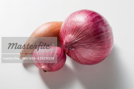 Red onions and shallot