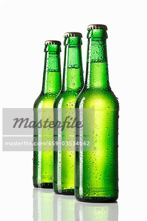 Three green bottles of beer Three green bottles of beer