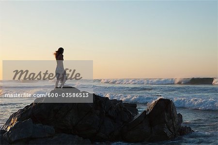 Femme à la plage, Baja California Sur, Mexique