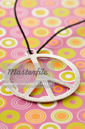 Collier Peace Sign Collier Peace Sign