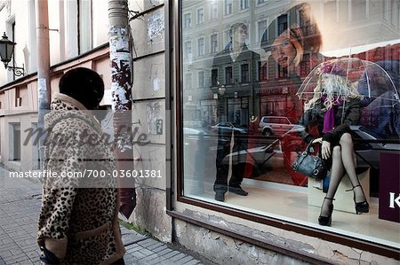Magasin fenêtre, Saint-Pétersbourg, District fédéral du Nord-Ouest, Russie