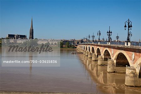 Pont de Pierre, Bordeaux, Gironde, Aquitaine, France