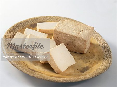 Geräucherter tofu