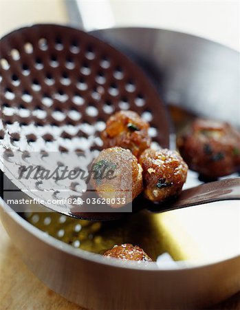 Sweet and salty meatballs