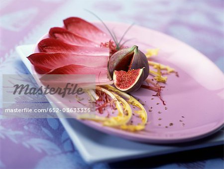 Red chicory and fig salad