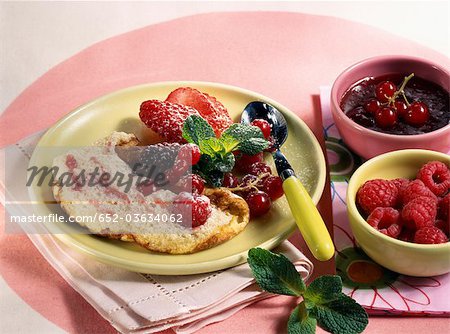 Omelette soufflée with summer fruit