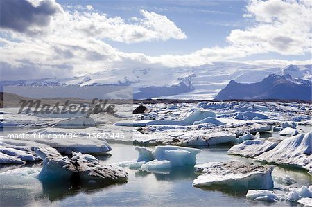 Icebergs in glacial lagoon at Jokulsarlon, Iceland, Polar Regions